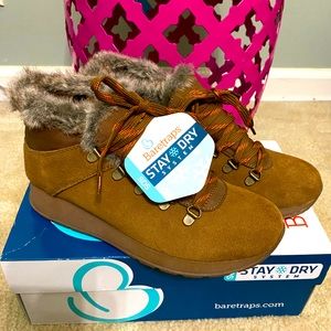 Baretraps **NEW** All weather Boots